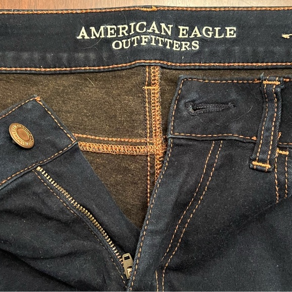 American Eagle Dark Wash Stretchy Denim Jeggings - Picture 4 of 10